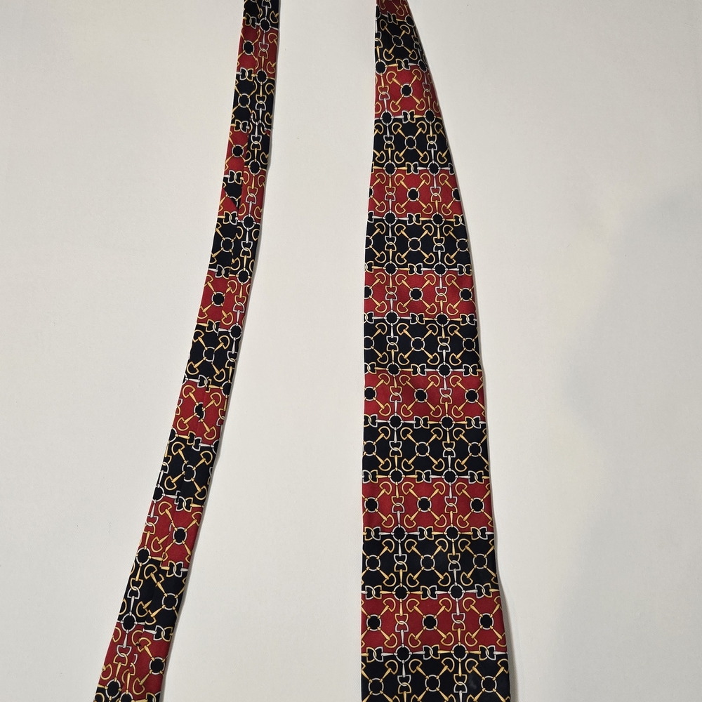 Paolo Gucci Vintage Stylish Red and Black Geometric Men's Tie Made In Italy Silk